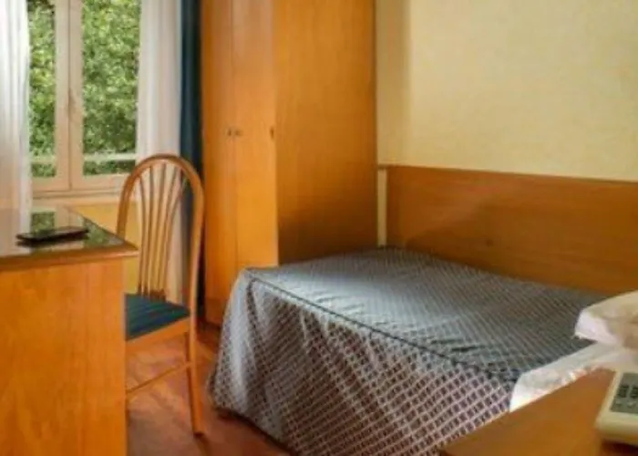 Otel Piemonte 3*