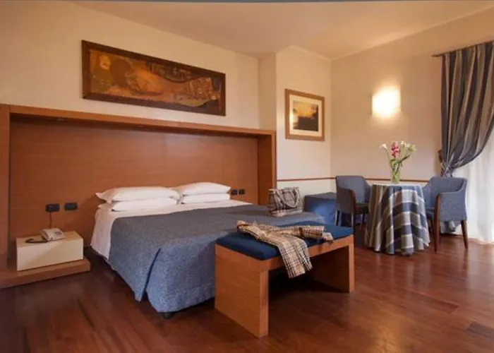 Piemonte 3* Roma